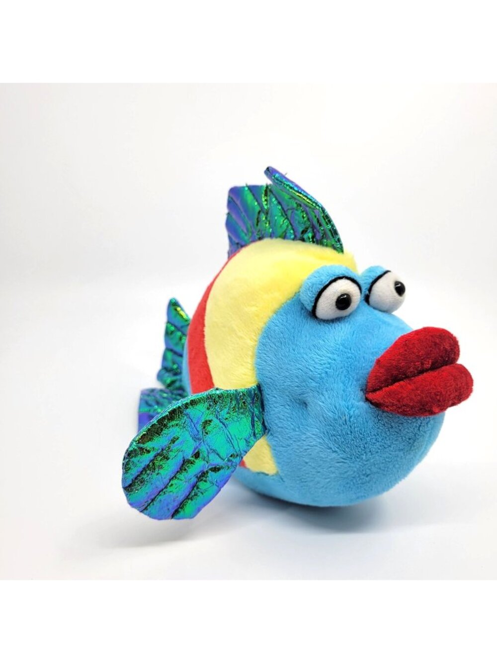 Ganz Webkinz PUCKER FISH Plush Red Lips Vibrant Colorful 9" Stuffed Animal